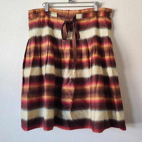 BCBGMAXAZRIA Y2K Cotton Pleated Skirts XS - Picture 2 of 6